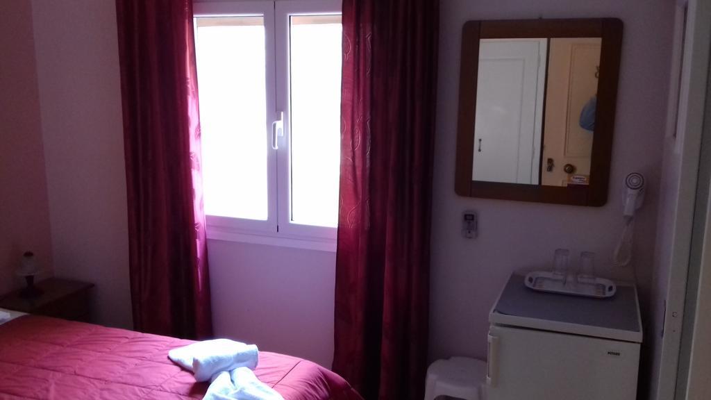 Kabanis Rooms Hermópolis Exterior foto